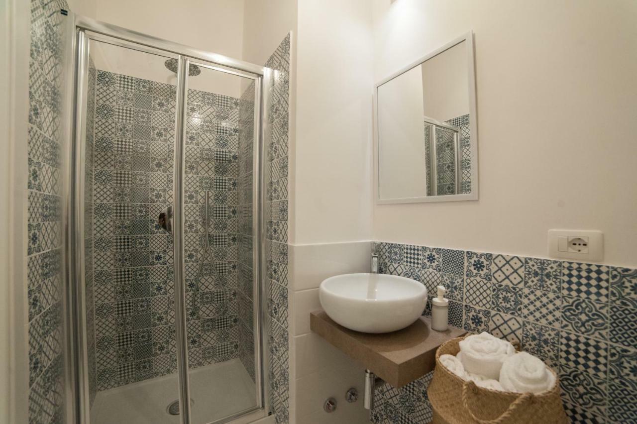 Casa D'Amare Hotel Trani Bagian luar foto